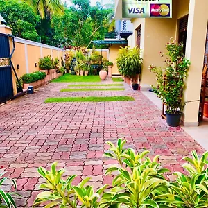 Lahiru Airport Andiambalama