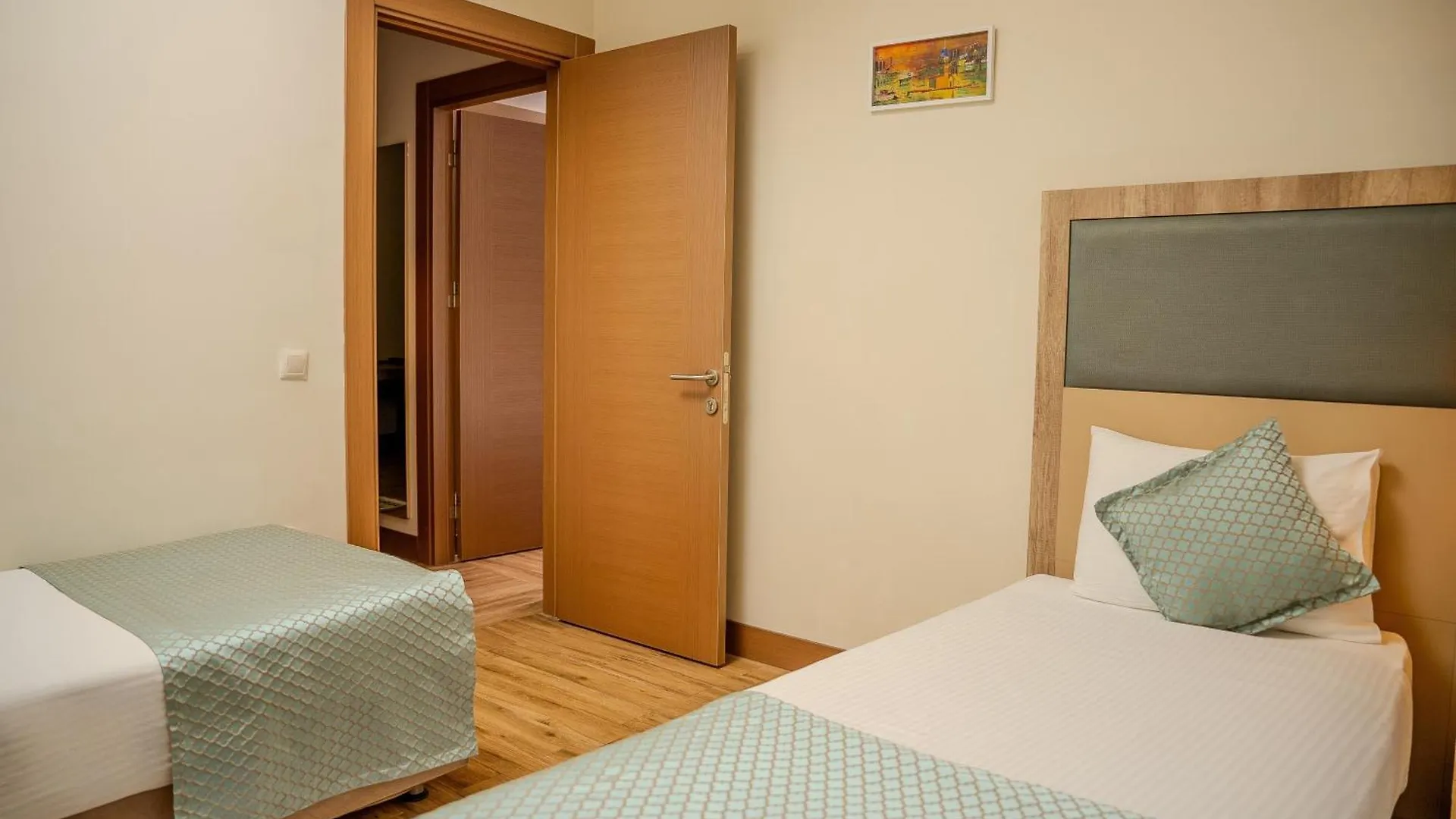 Mari Suites Hotel Стамбул 4*,  Турция