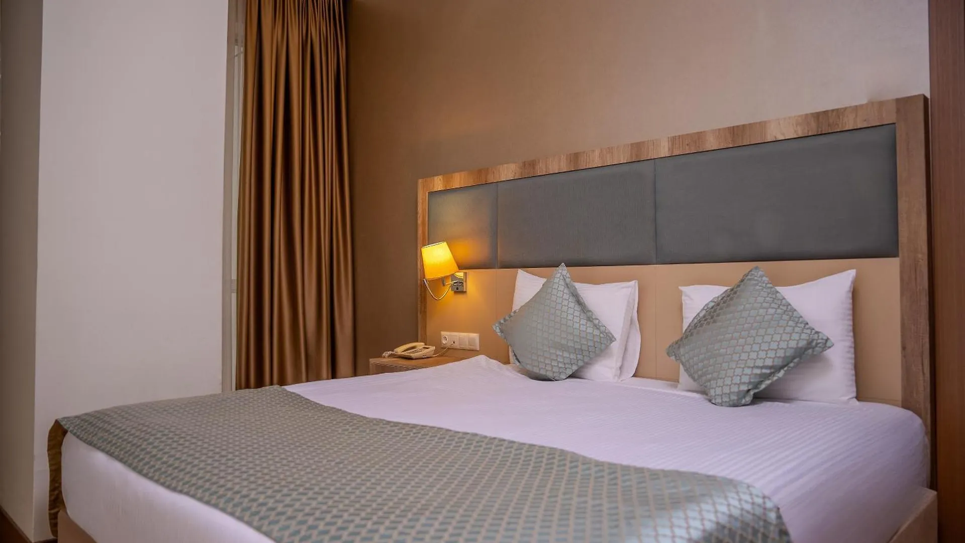 Mari Suites Hotel Стамбул